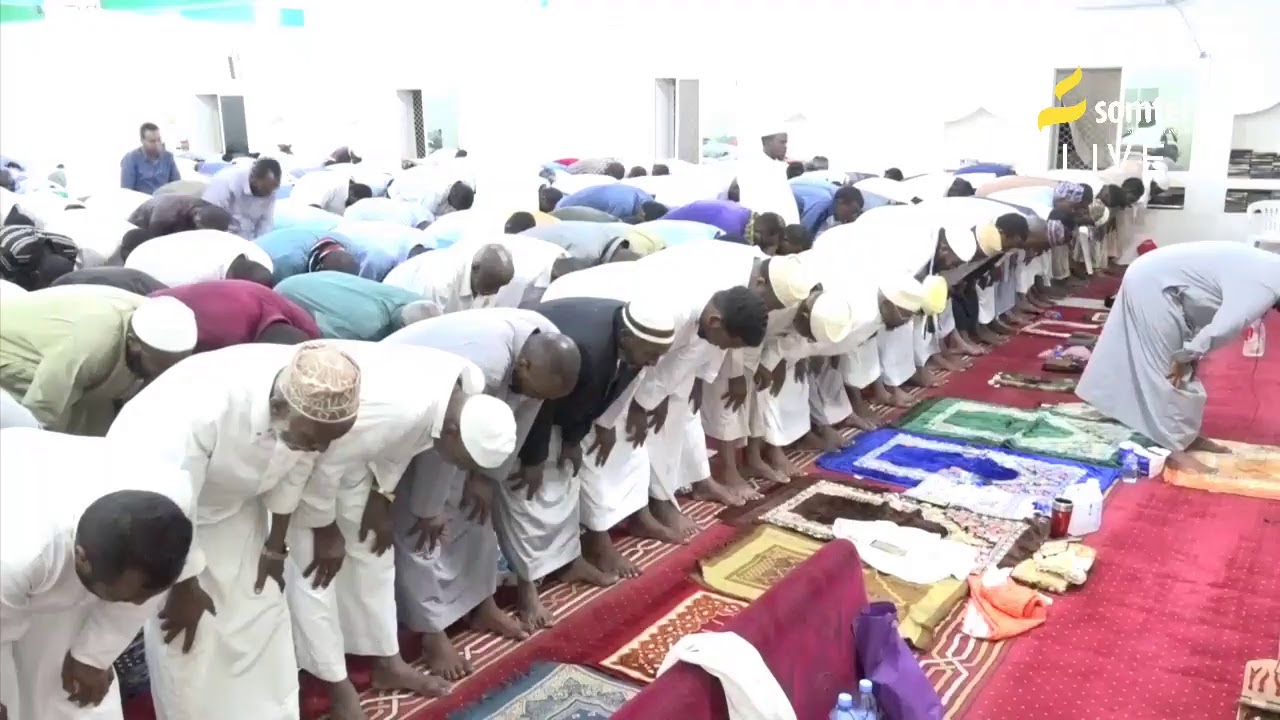 Salaada Taraawixda Masjid Rusheeye  Habeenkii 8AAD(sheekh dirir)