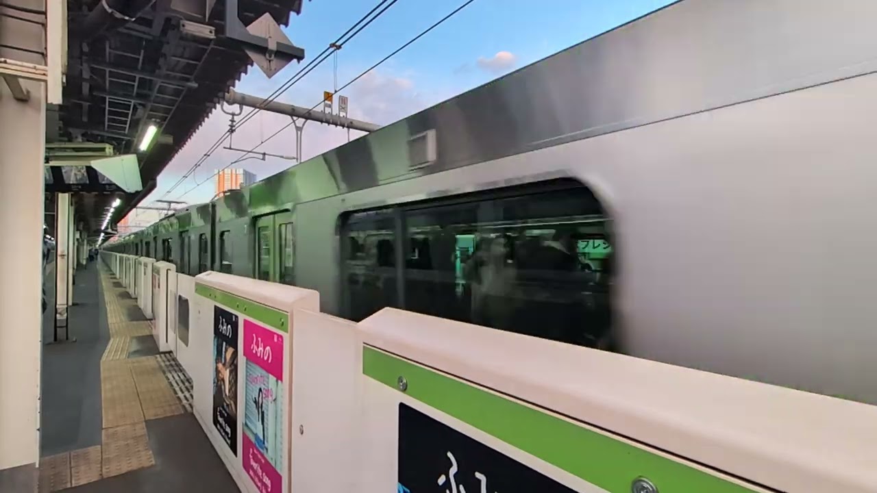 JR山手線新大久保駅 山手線235系発車＆湘南新宿ライン通過【山ちゃん】#山手線 #発車シーン #湘南新宿ライン 