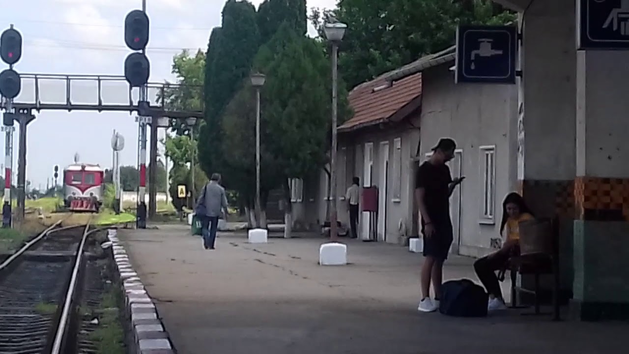 Activitate feroviară GARA PIATRA-OLT 1