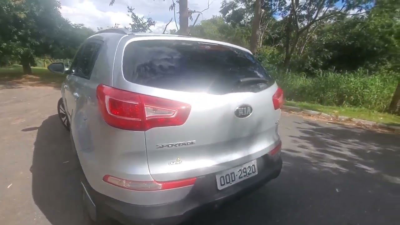 KIA SPORTAGE LX x EX 2013 EM DETALHES