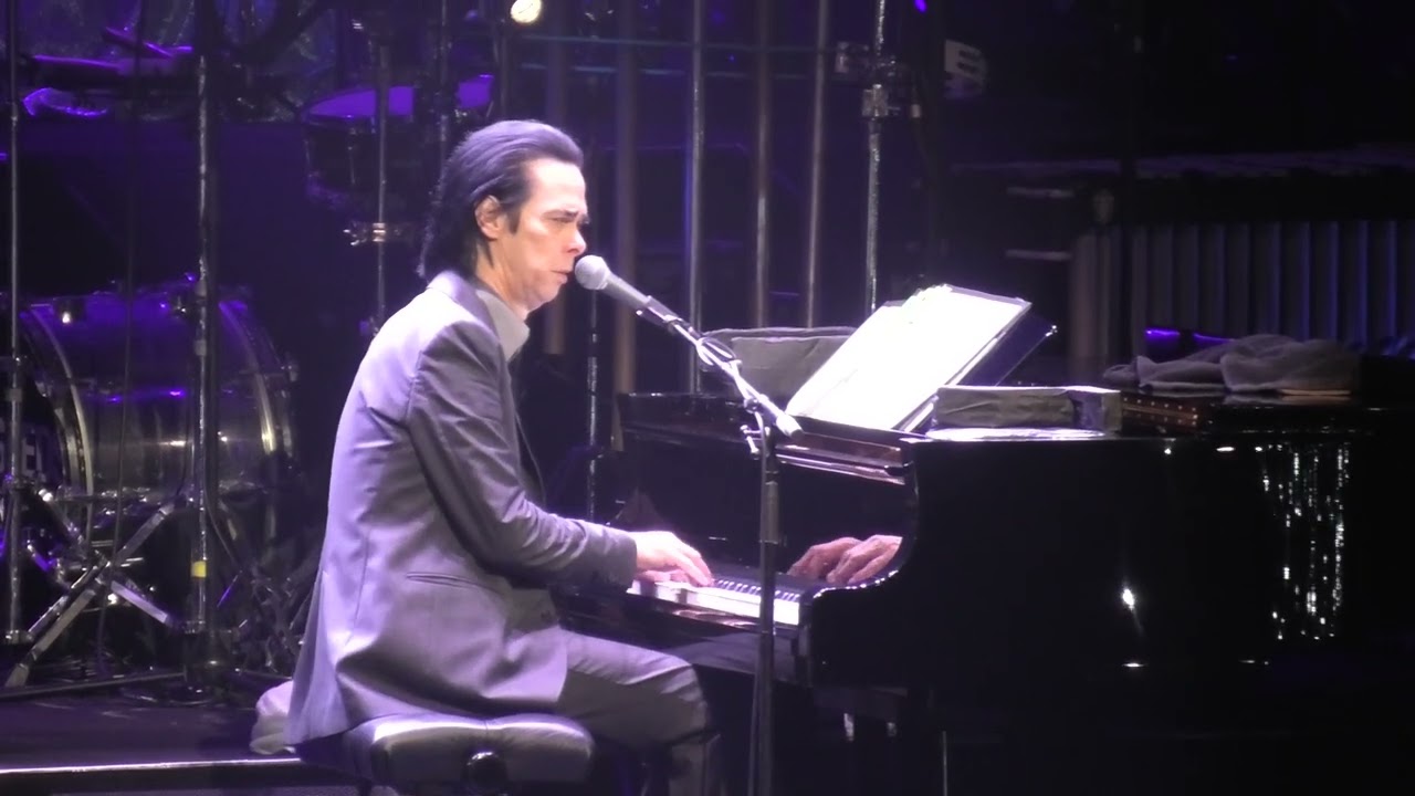 Nick Cave & the Bad Seeds - Into My Arms Live Tauron Arena Kraków, Polska 11.10.2024 4K