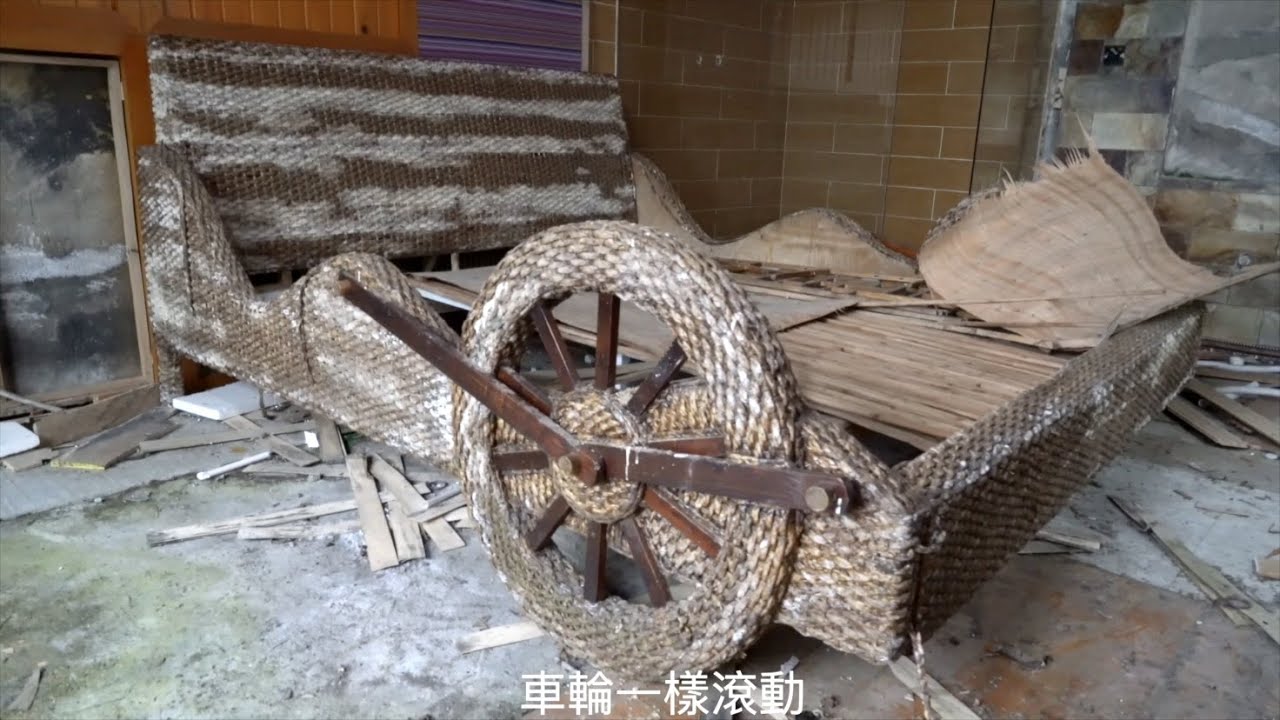 荒野裡廢棄的豪華別墅，裡面裝修非常奇怪，不知做什麼用的