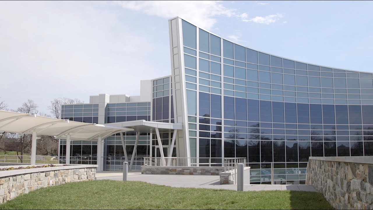 Saint-Gobain Goes LEED Platinum