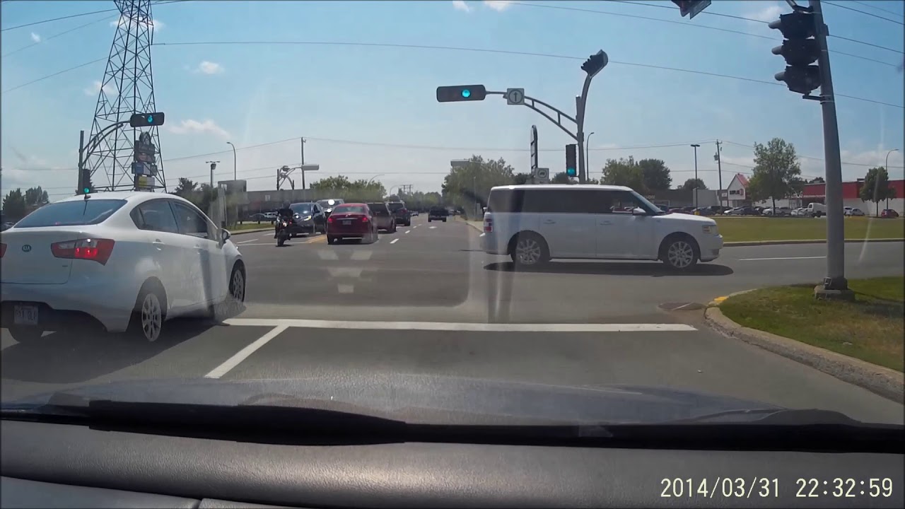 Compilation de mauvais conducteurs 4 — Trois-Rivières & La Tuque