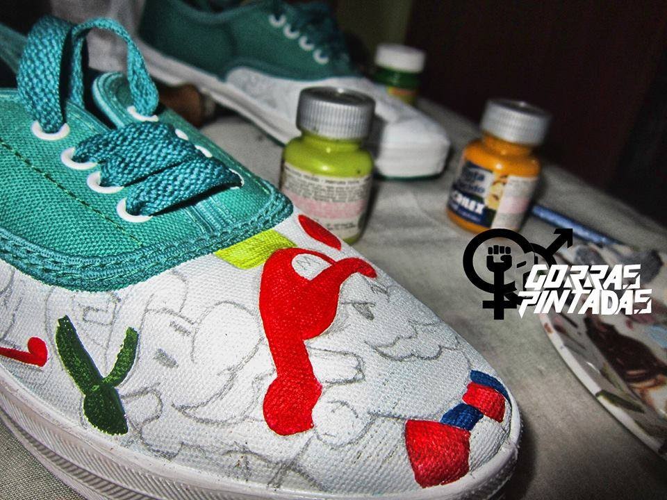 ZAPATILLAS PINTADAS DE MARIO BROS