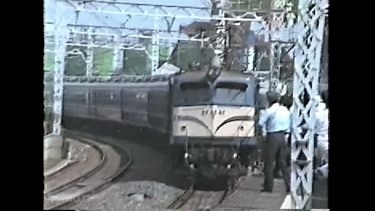 国鉄　竜華区EF58牽引　12系客車