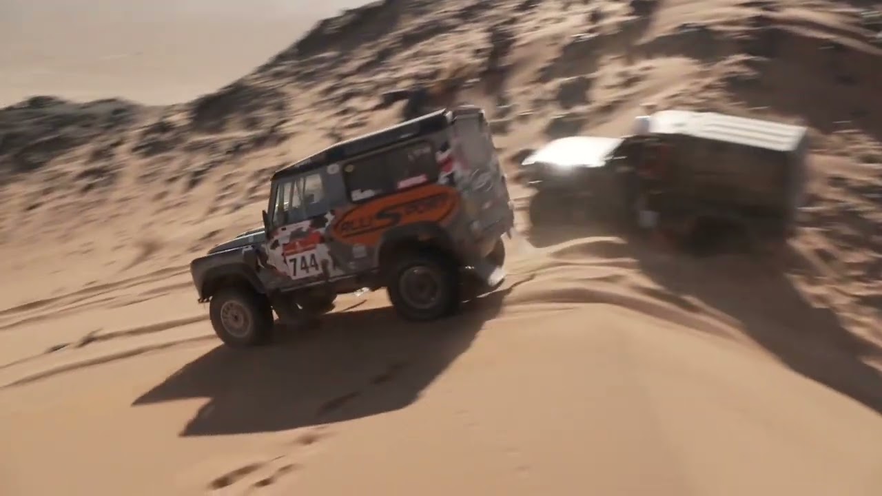 AlliSport Defender td5 at the Dakar in Saudi