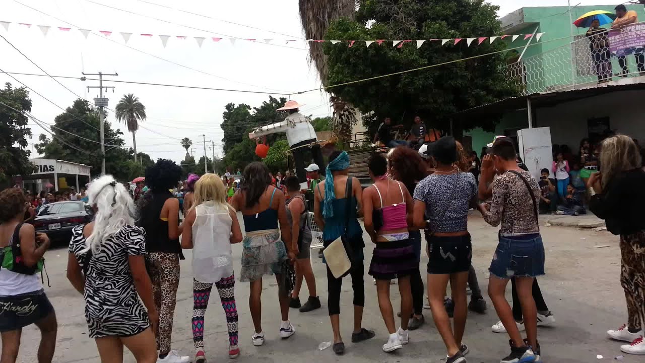 Quema del chamuco trincheras
