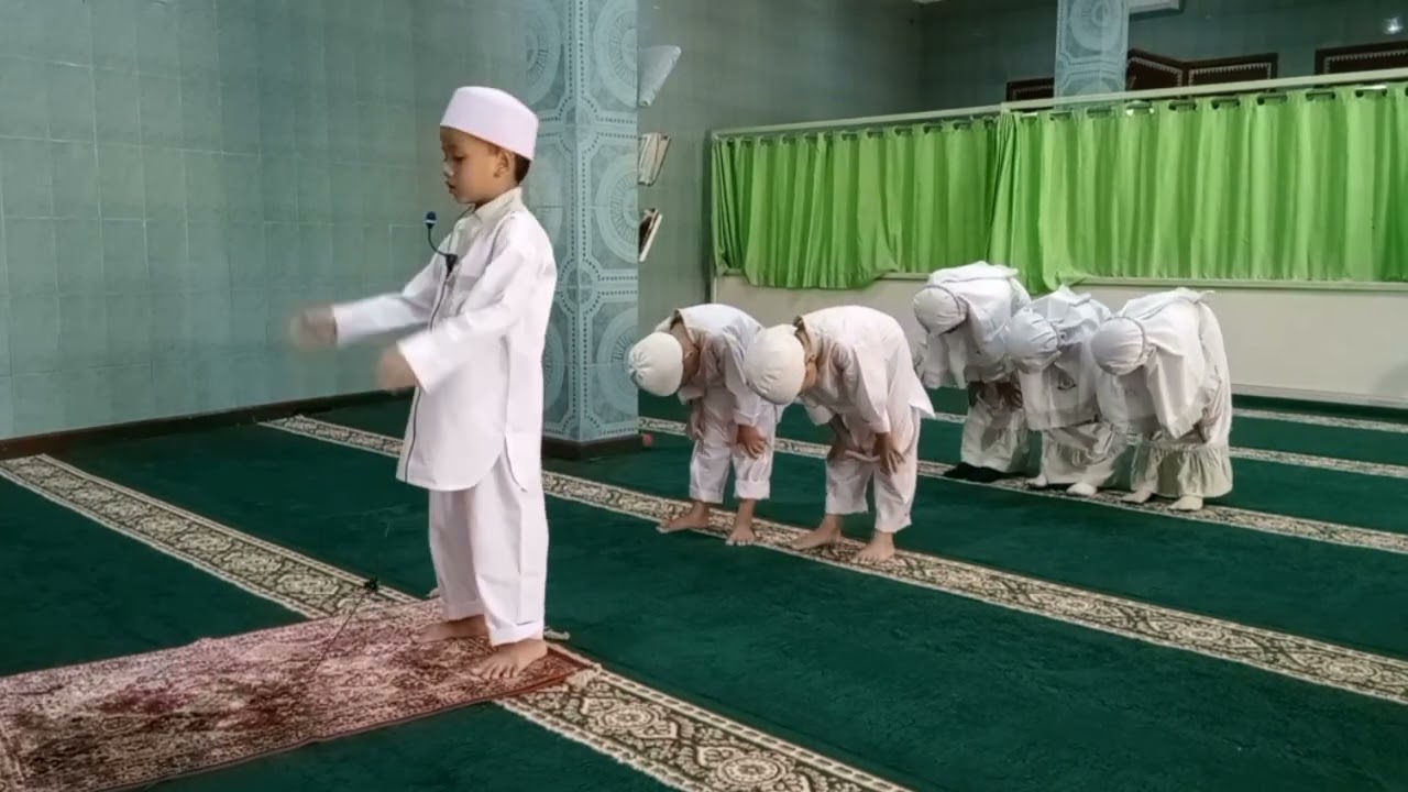 Lomba Gerakan Shalat Berjama'ah ~ RA Abdul Halim Kecamatan Kebon Jeruk Jakarta Barat