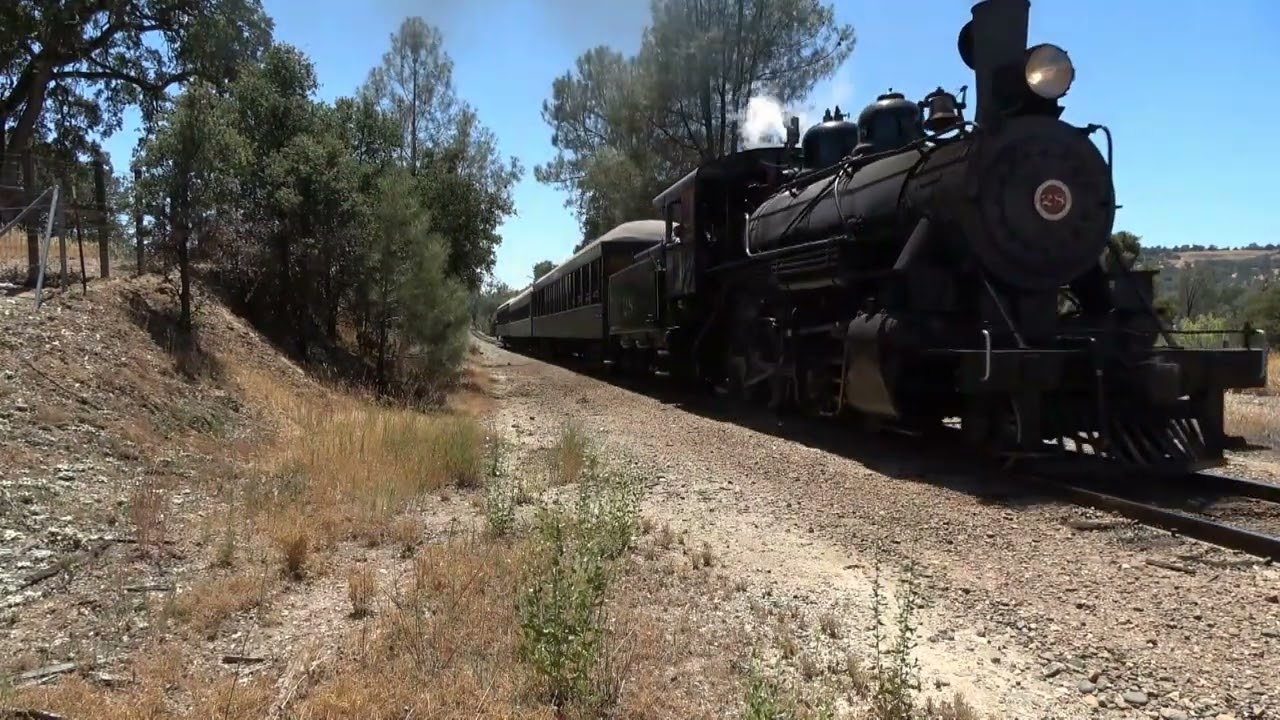 [HD] Chasing Sierra Railway 28 on her 100th Birthday