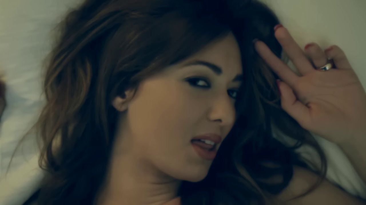 Lidija Bacic Lille - Naivna sam, ali nisam luda (official video 2013)