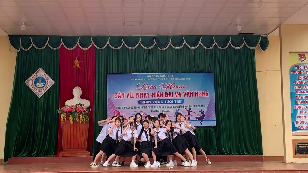 Văn nghệ 26/3/2023 - 12A3 (2020-2023) THPT TX QUẢNG TRỊ