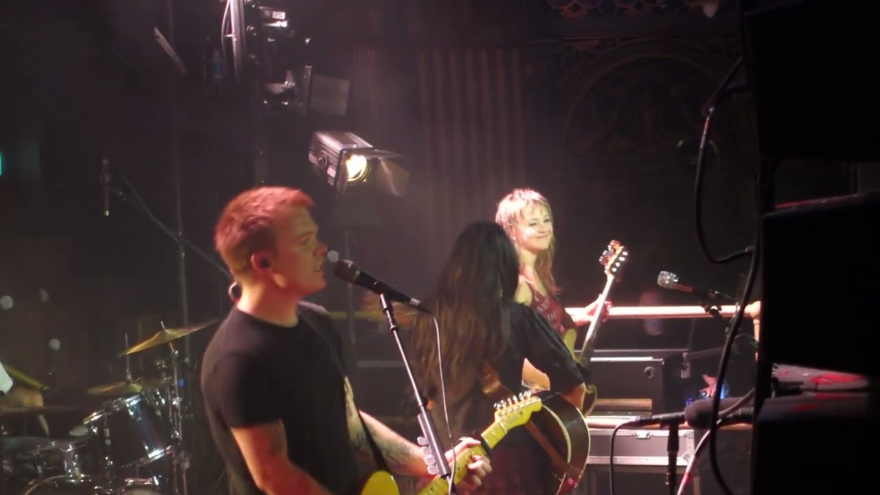 Beabadoobee - Beaches Live at Pryzm Kingston