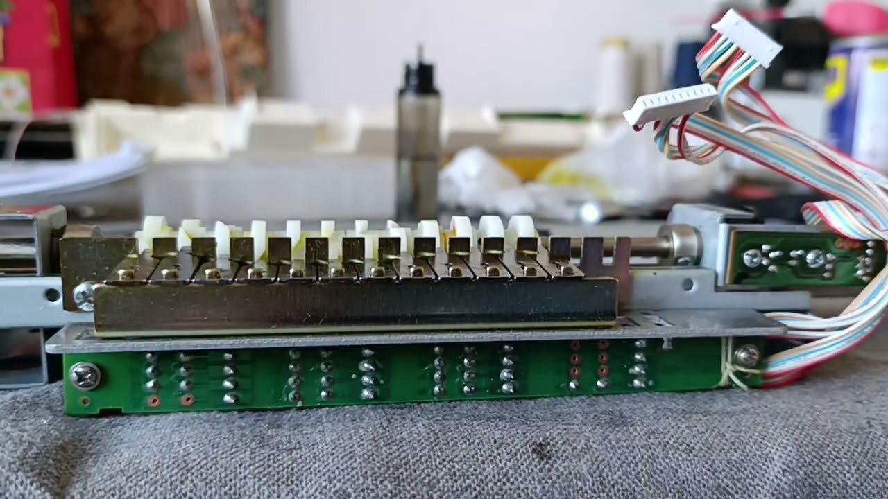 Brother KH 270. Техническое обслуживание.