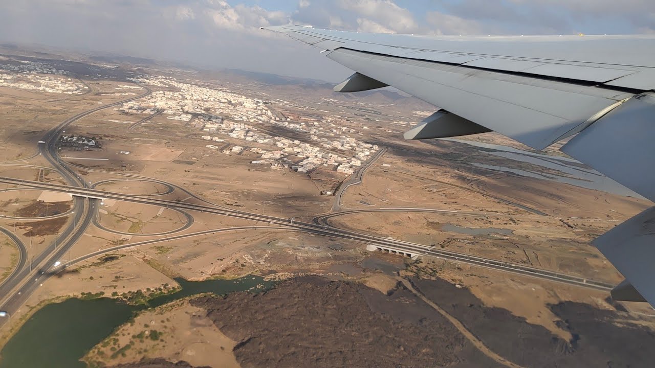 PEMANDANGAN MADINAH DARI UDARA - TAKE OFF SAUDIA ARABIA MENUJU KE KUALA LUMPUR