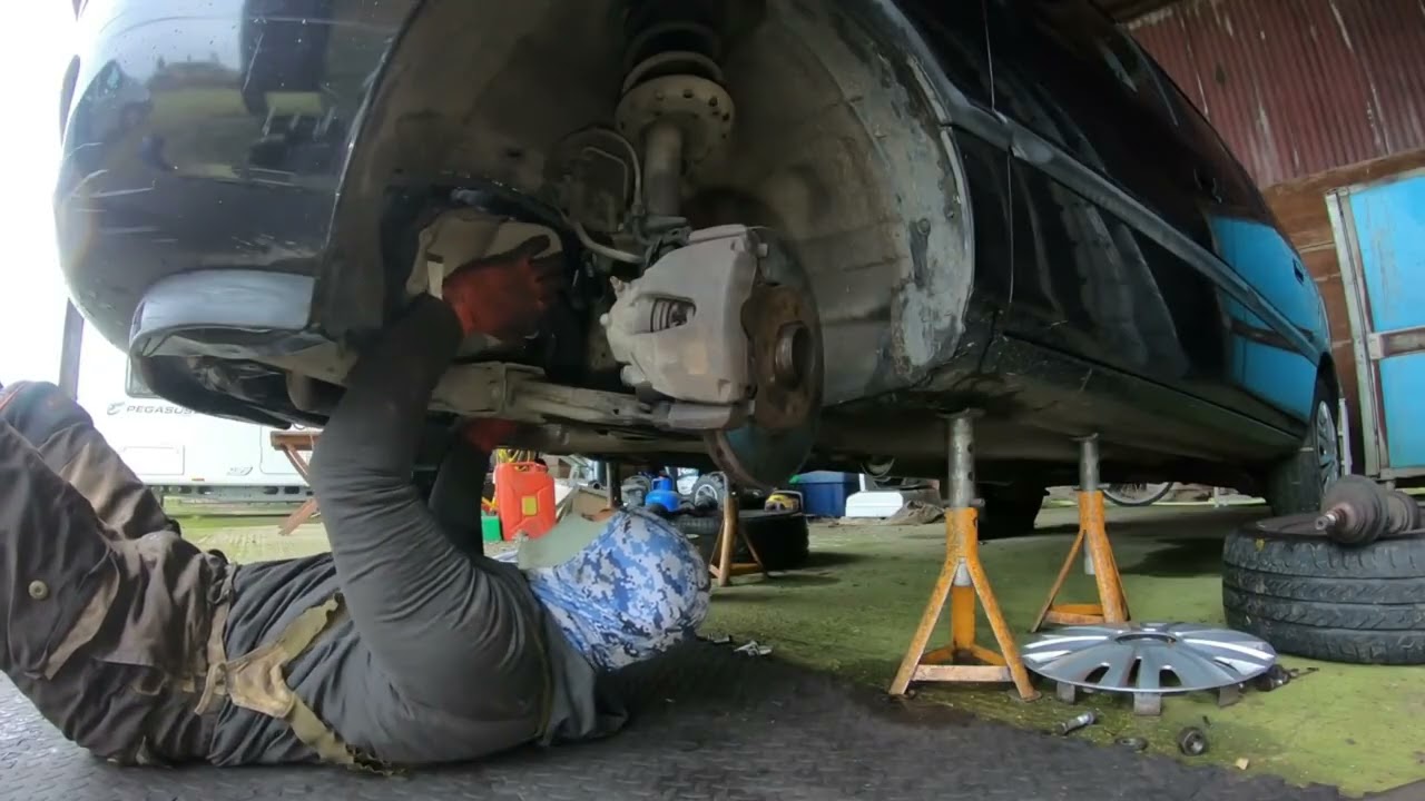 Mobile Mechanic. Onsite Vehicle Clutch Replacement