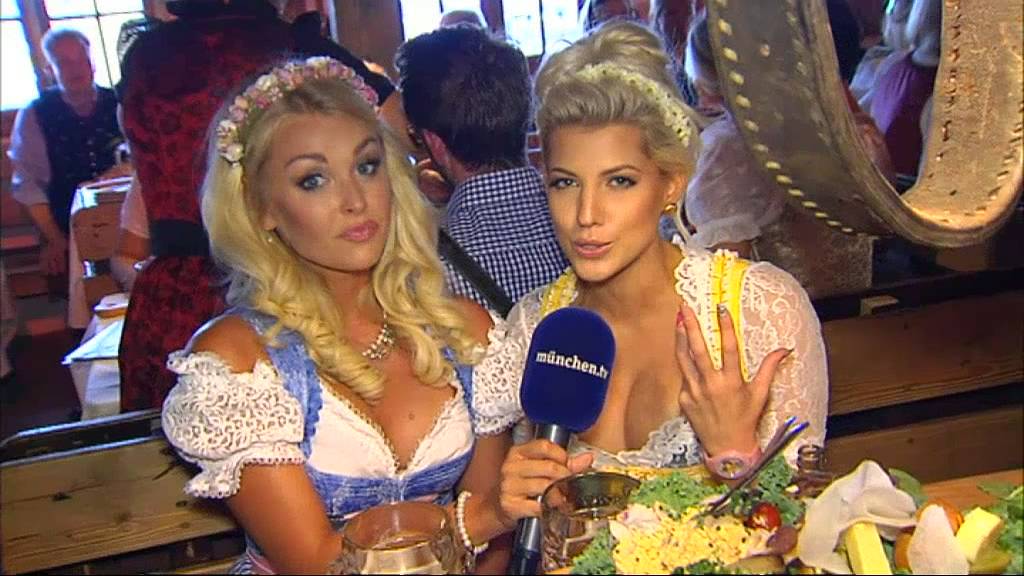 Wiesn Promis: Sarah Nowak auf dem Oktoberfest