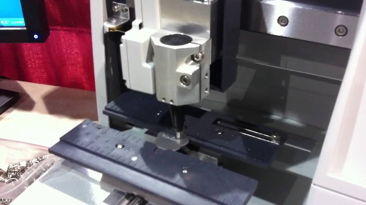 Gravograph M20IQ diamond drag engraving machine