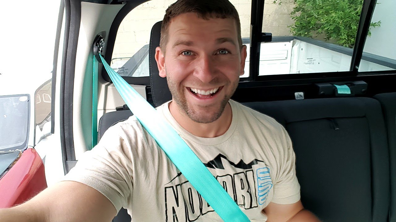 Titan XD Gets BRIGHT Custom Color Seat Belts