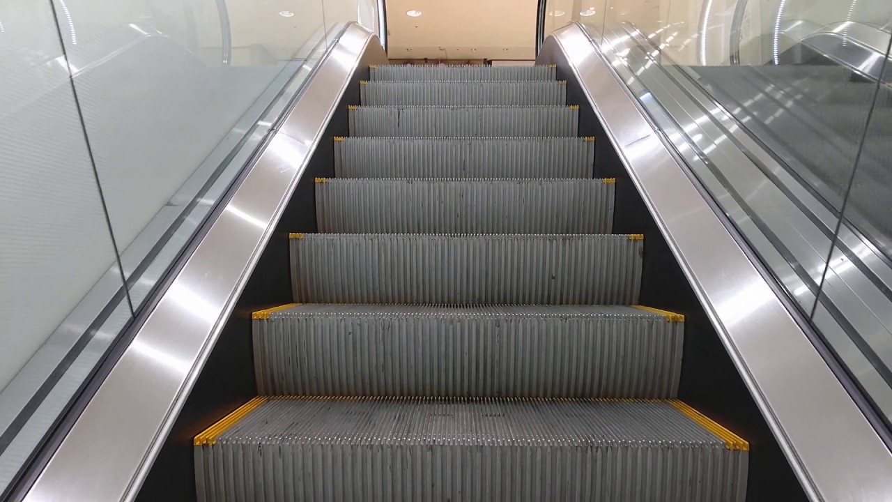 [高松駅]東芝製ステップ照射式エスカレーター 登り→下り