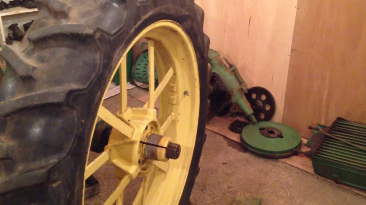 1940/41 John Deere B strip down pt 22