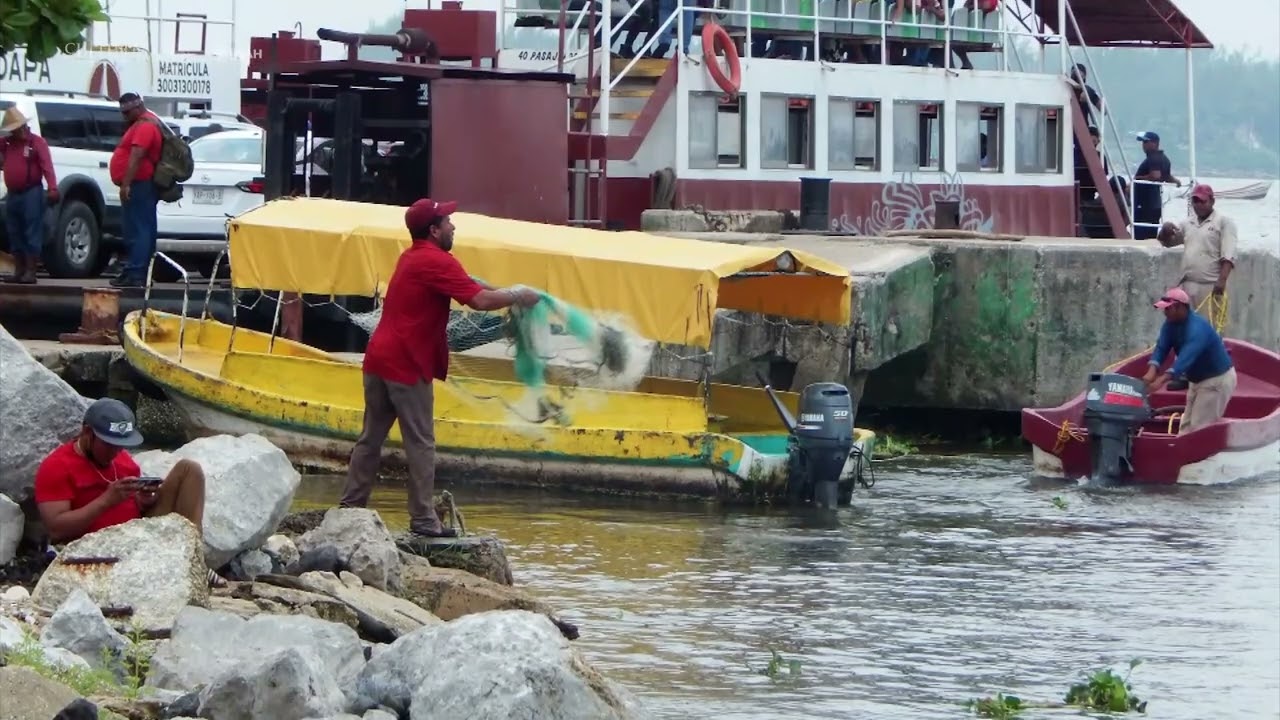 Pescadores de la Modernidad - El río Coatzacoalcos del Istmo Veracruzano ante los procesos de ind...