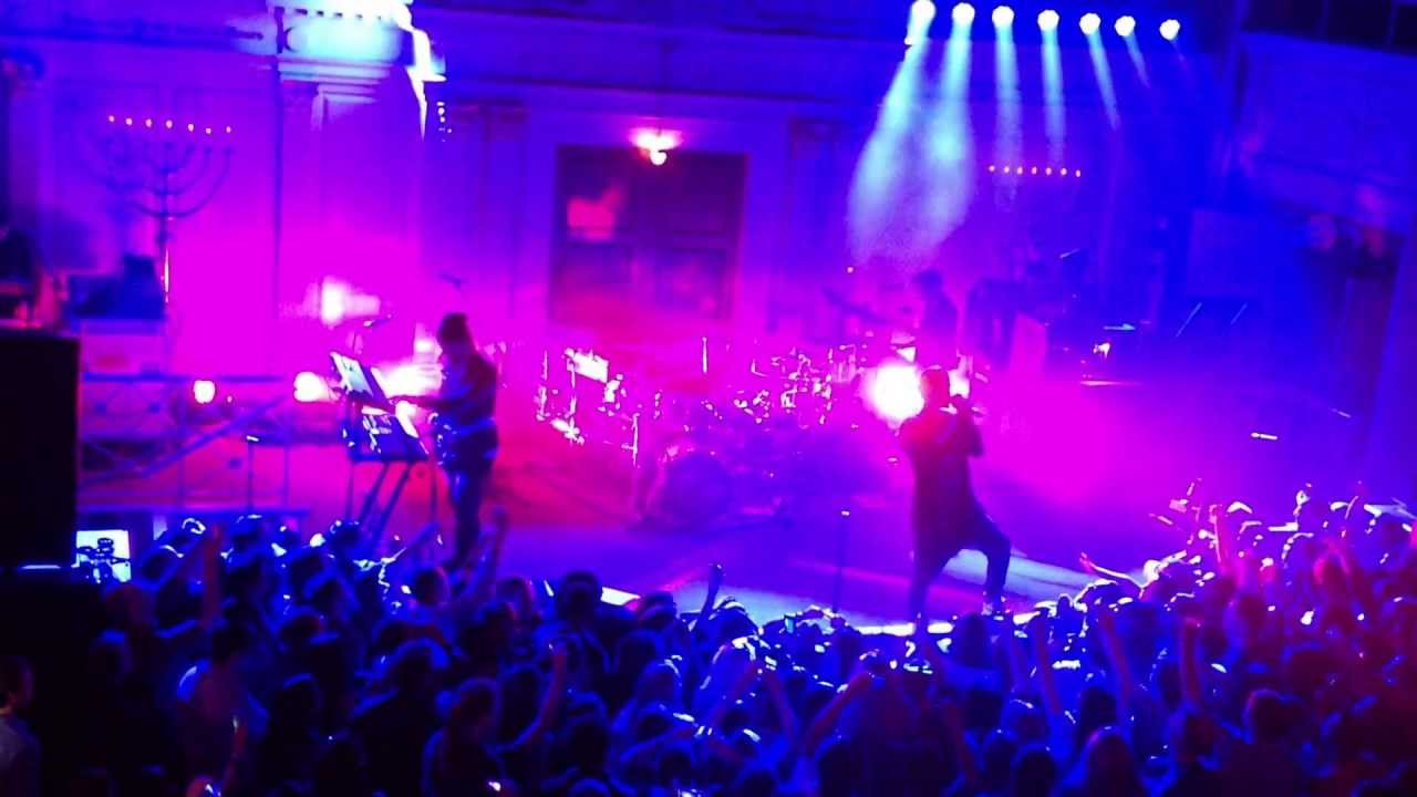 Do or Die - 30 Seconds to Mars (LIVE CHURCH OF MARS)