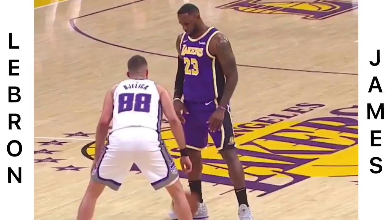 Lebron James Signature 3 (three) point shot!