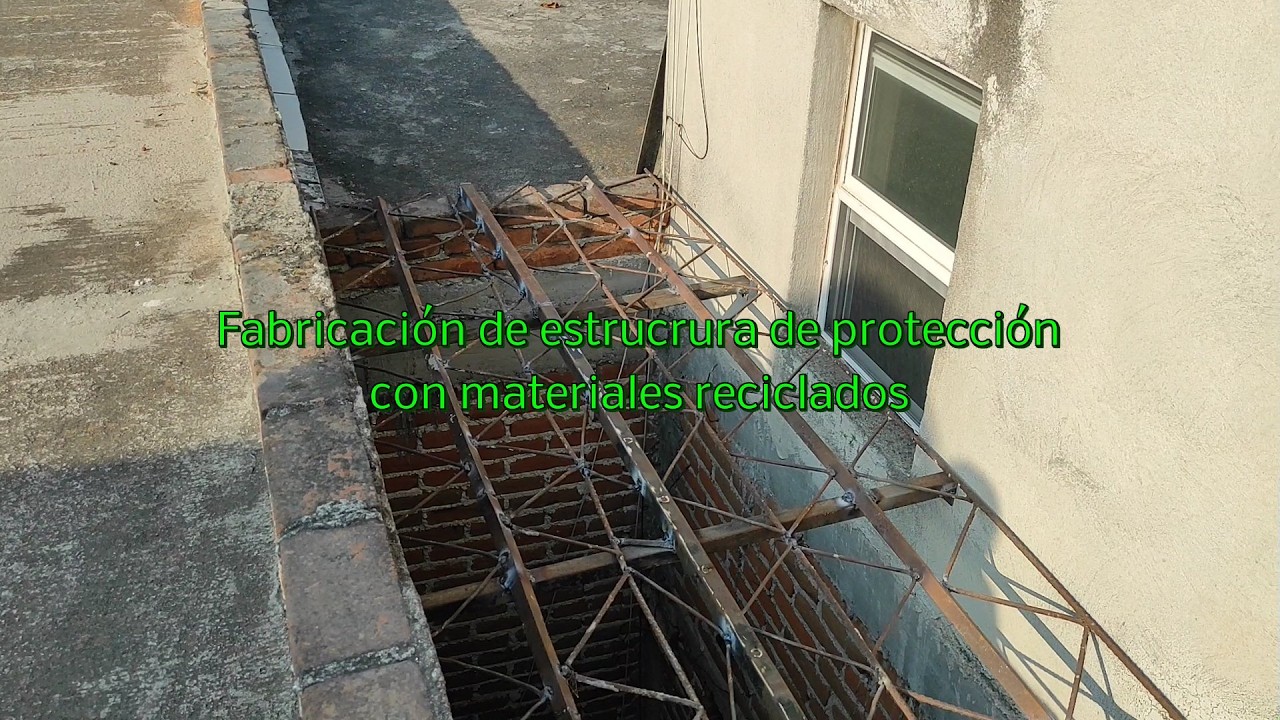 Защитная конструкция для светового люка