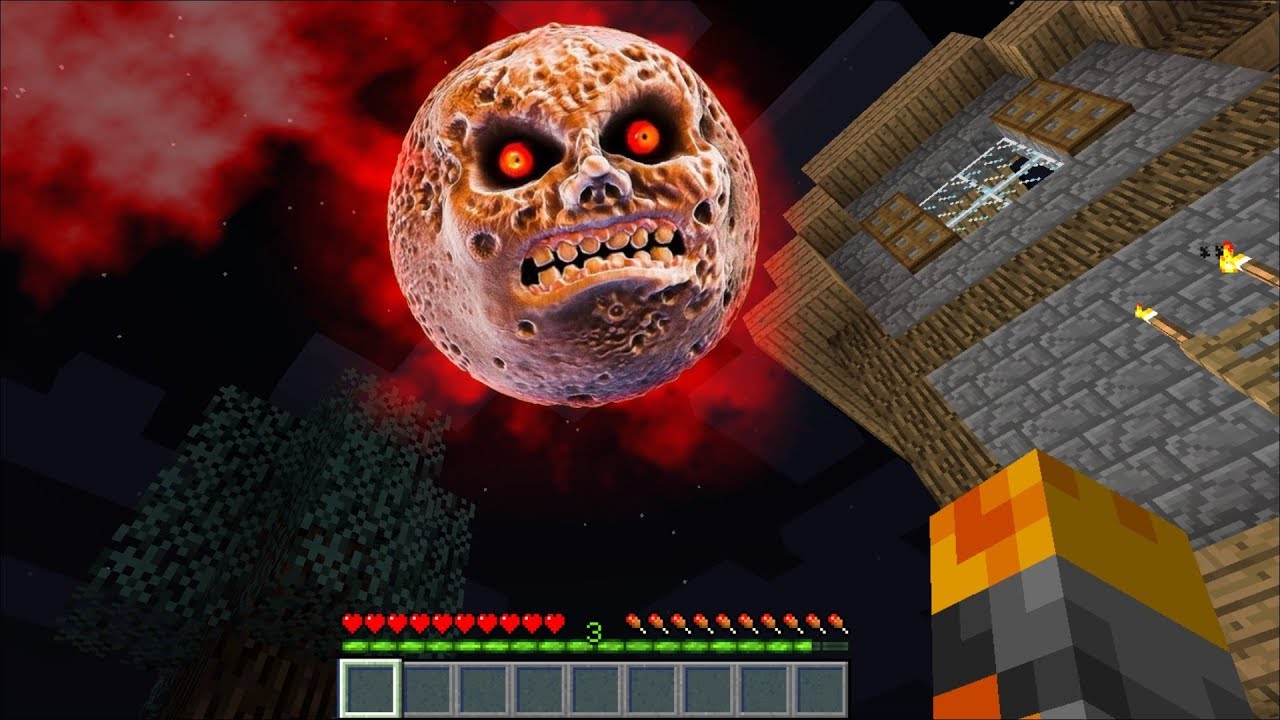 Minecraft EVIL MOON APPEARS IN OUR HOUSE IN MINECRAFT / DEFEND THE ZOMBIE FAMILY !! Minecraft Mods