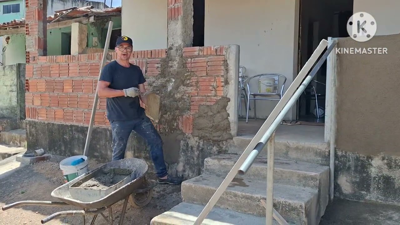 Rebocando o quintal do sogro.