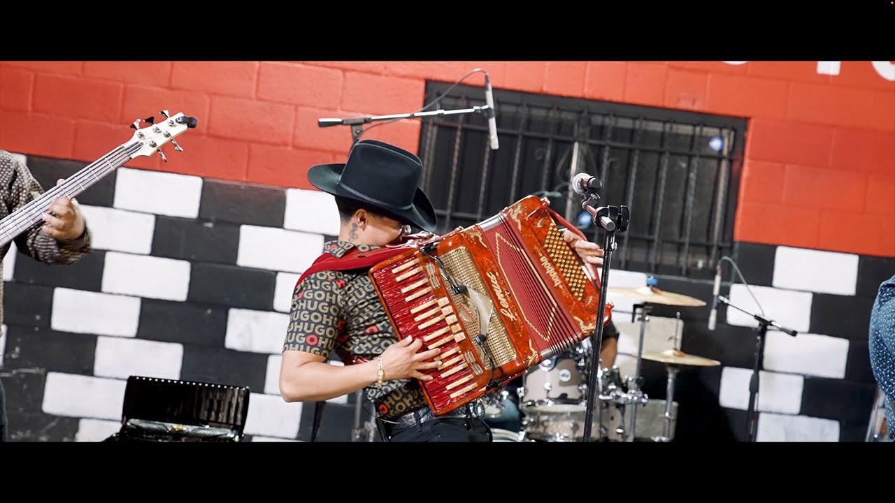 Doble Imperio - Cheyo Antrax (En Vivo)