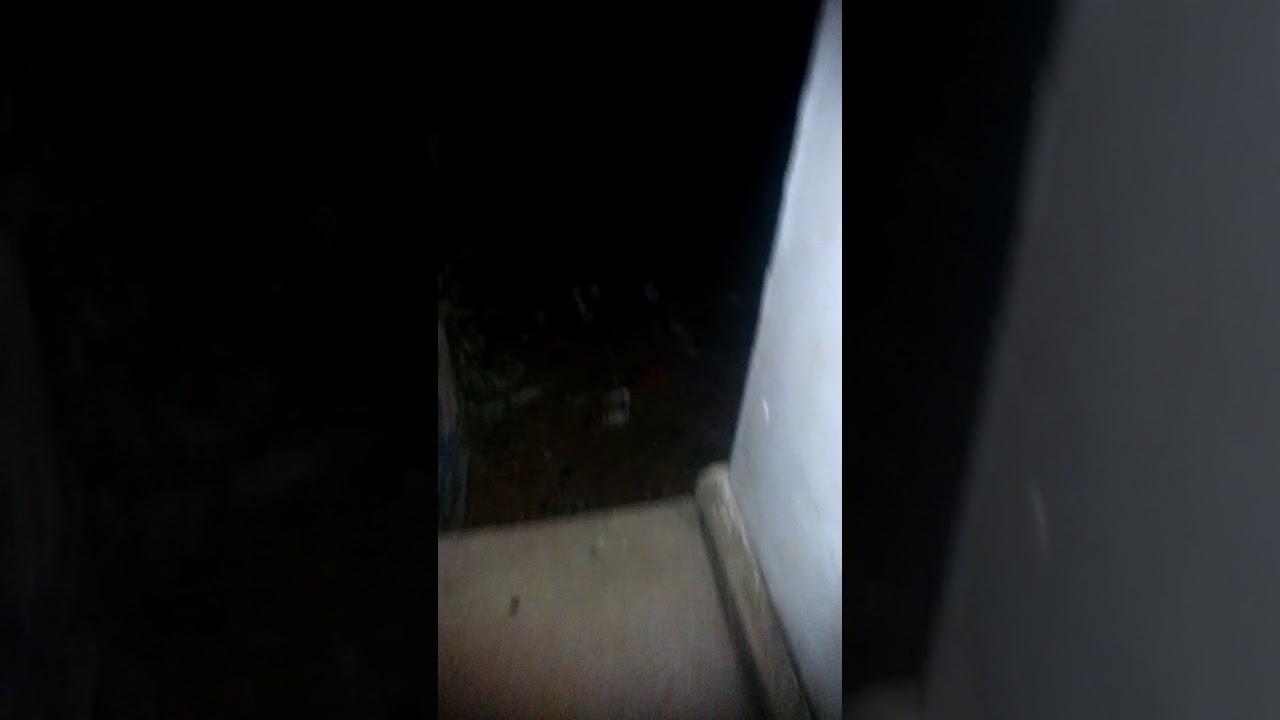Que porra é essa 😱😱😱😱o local assombrado nunca entre neste posto de saúde