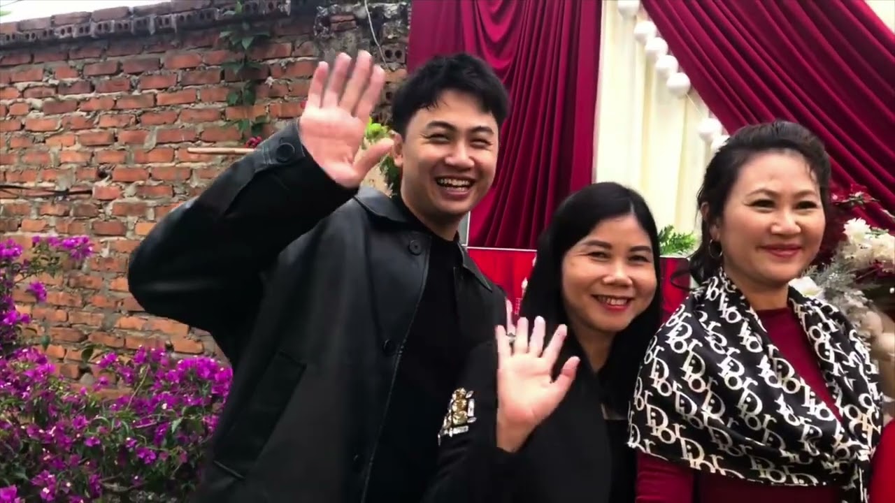 Cưới cháu Quang Anh