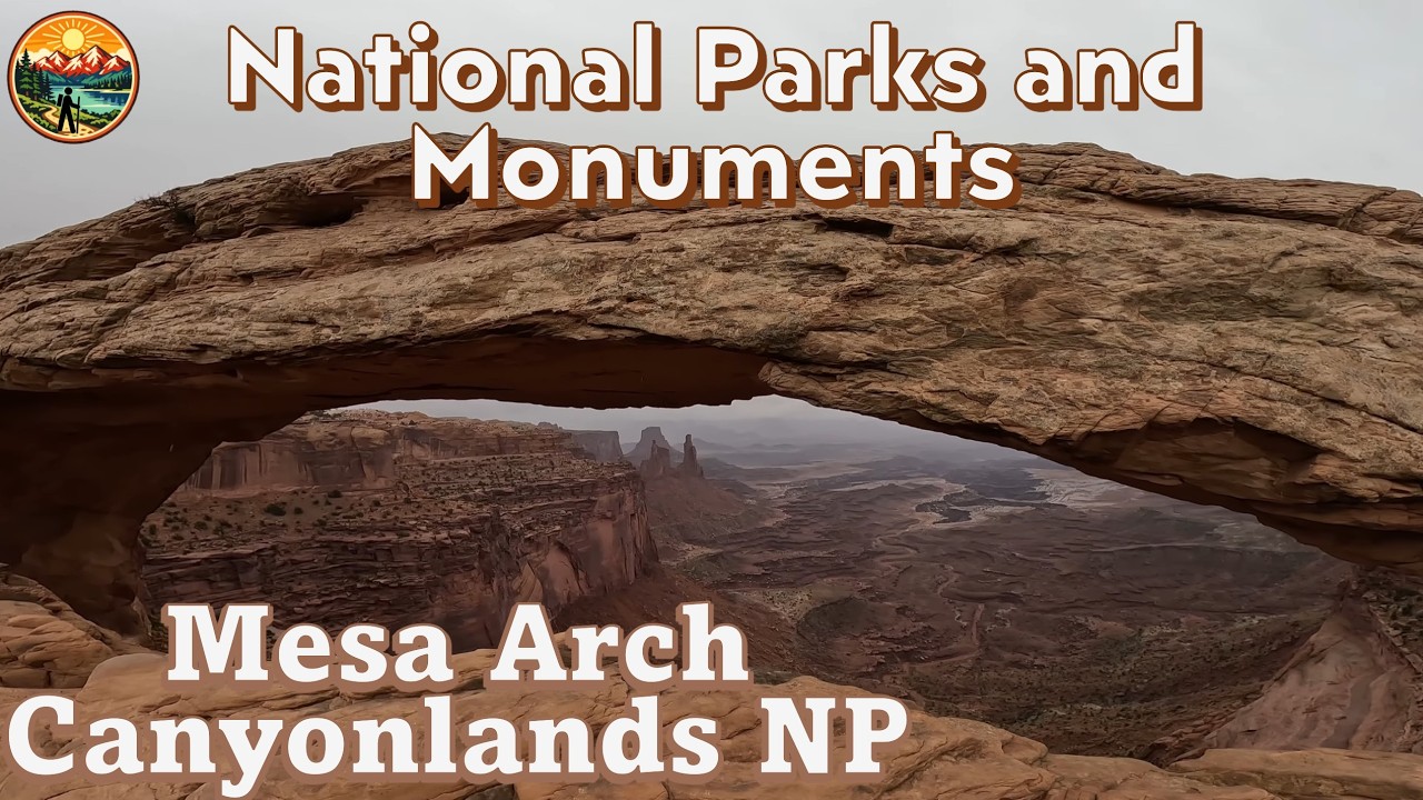 Mesa Arch Trail - Canyonlands National Park