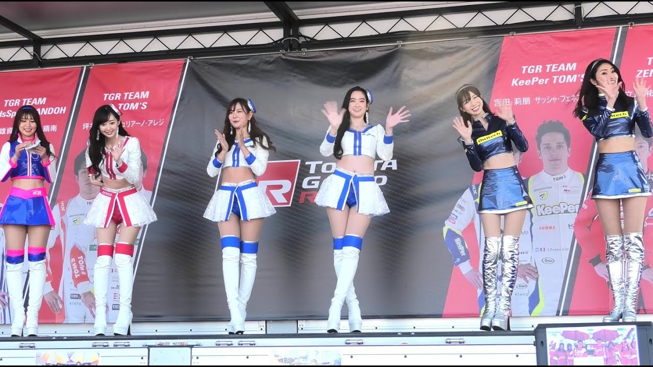 【 TGR TEAM SARD レースクイーン【✨マスク無し😄】　TGRステージ　富士　2022