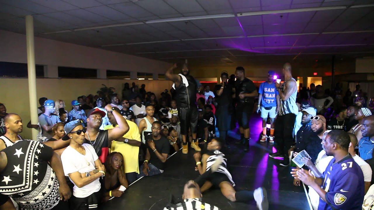 BQ VOGUE FEM @VA AWARDS BALL 2014 PART 3