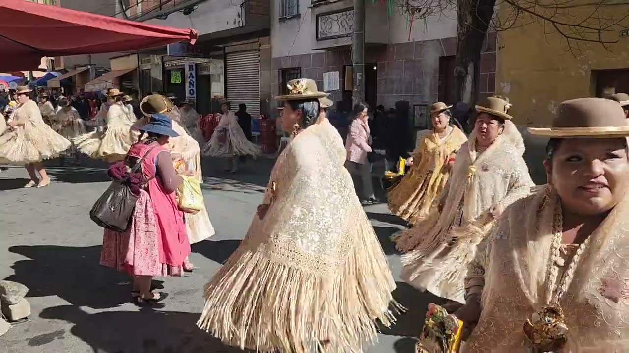 Diana del Gran Poder: MORENADA PODEROSA ILLIMANI DE LA PAZ PARA EL MUNDO EN GRAN PODER