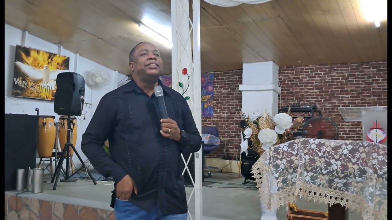 Pastor Alberto Mitrell 