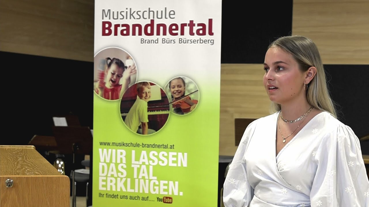 Bruises - Beitrag der Gesangsklasse beim Abschlusskonzert der Musikschule Brandnertal 2021