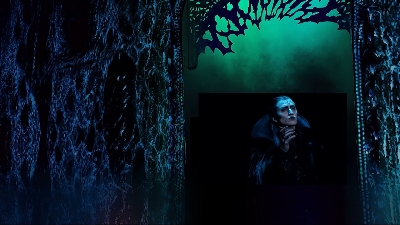 Part 06. (D.E.V.) Invitation to the castle (Rostislav Kolpakov). / У ворот замка.