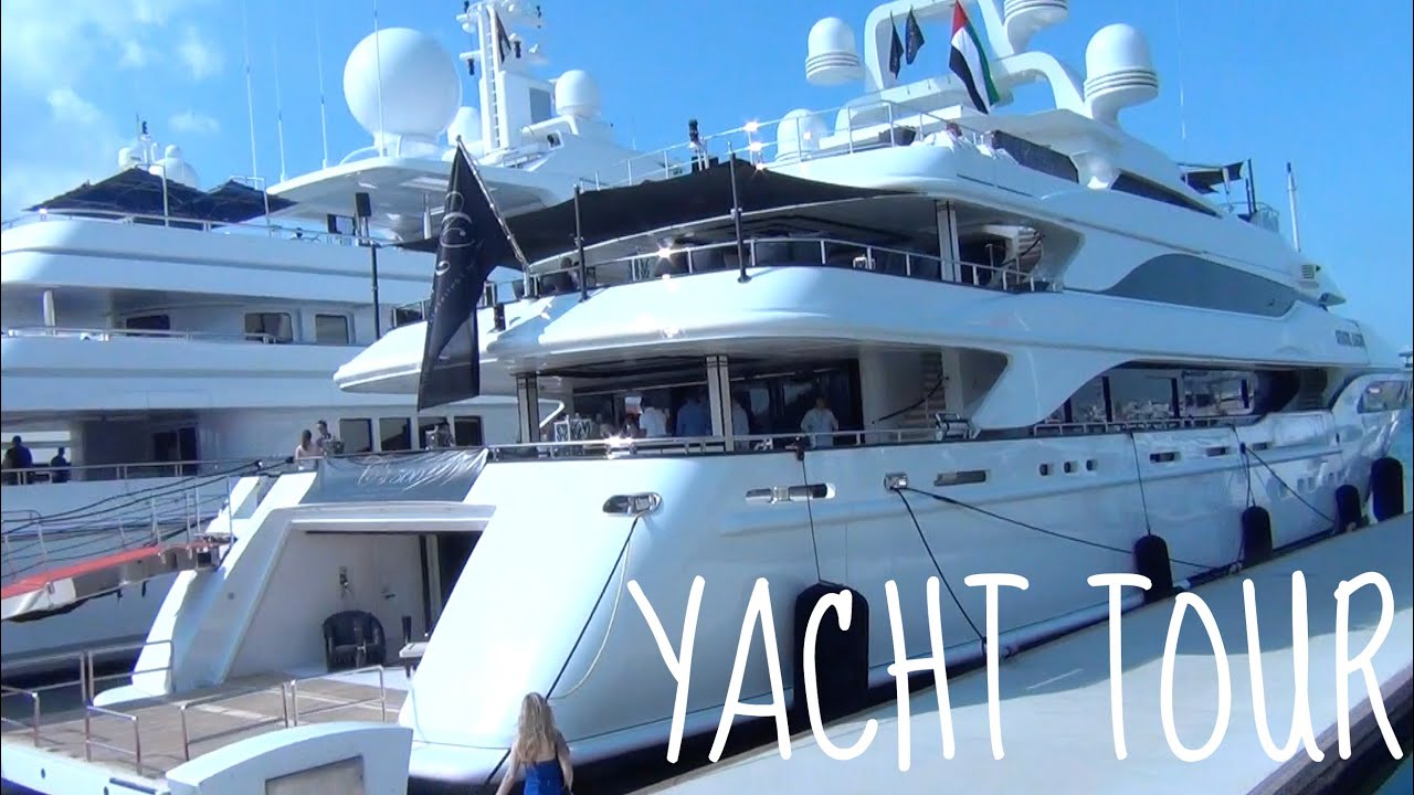 CRAZY YACHT TOUR