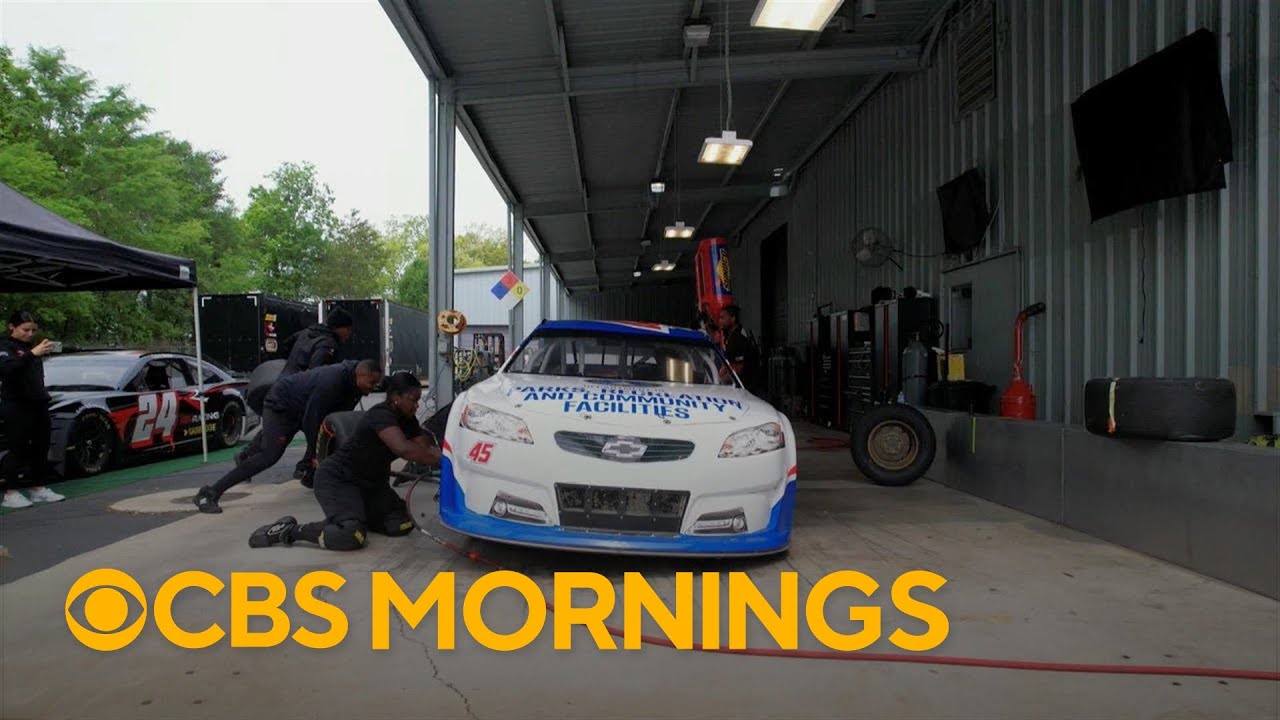 Former athletes bring NASCAR's pit crews to new speeds