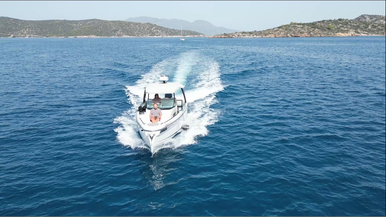 Saxdor 270 Greek Island-Hopping
