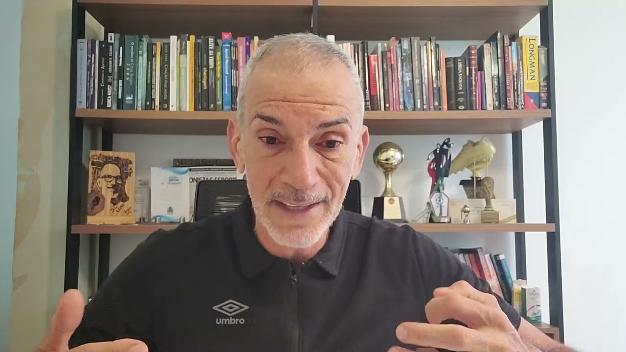 Venceu em casa, 100% fora e único invicto.