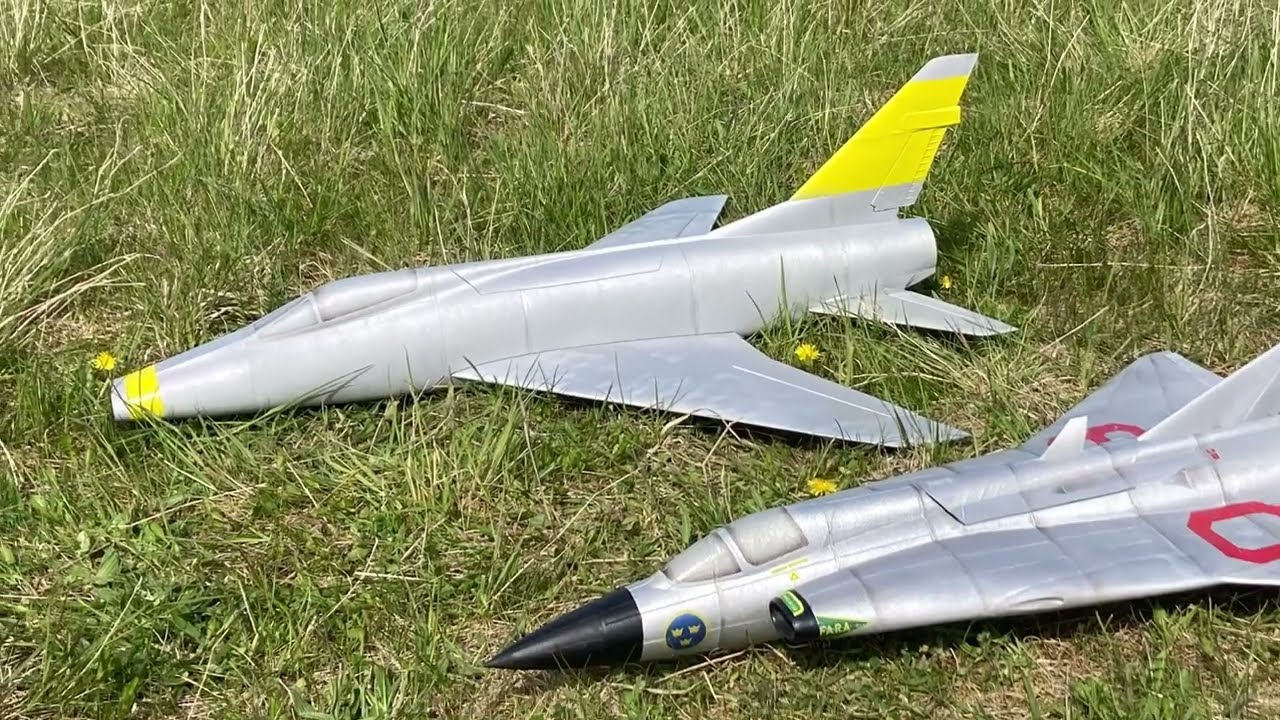 3D printed F-100 Super Sabre prototype first flight