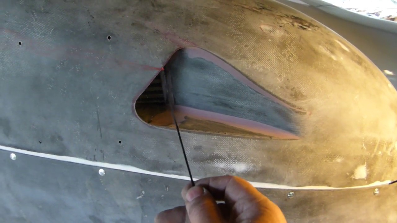 Capot du Gazaile, entrée de l'intercooler.