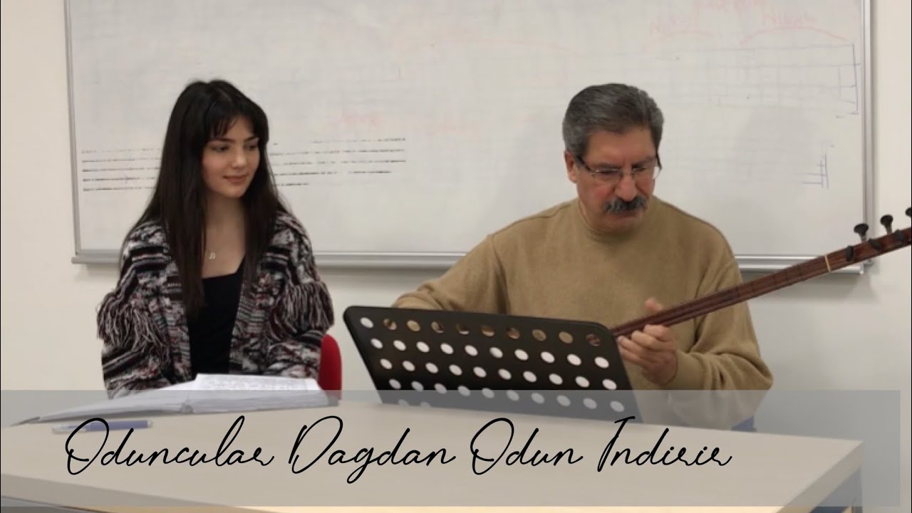 Sema Akbulut & İhsan Öztürk Oduncular Dağdan Odun İndirir / Manisa