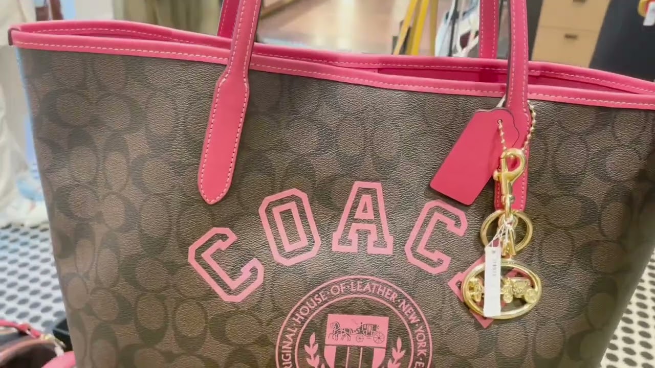 1 vòng  riview  hàng  hiệu sale trong Outlet # túi Coach  chính hãng