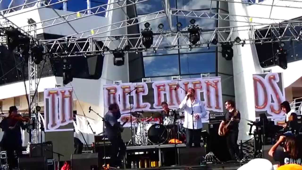 THREE FRIENDS CRUISE TO THE EDGE 2014 POOL STAGE